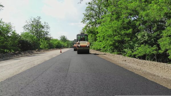 Custom Asphalt Paving in Broken Arrow